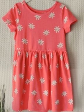 Girls' Pink Daisy Knit Dress💰